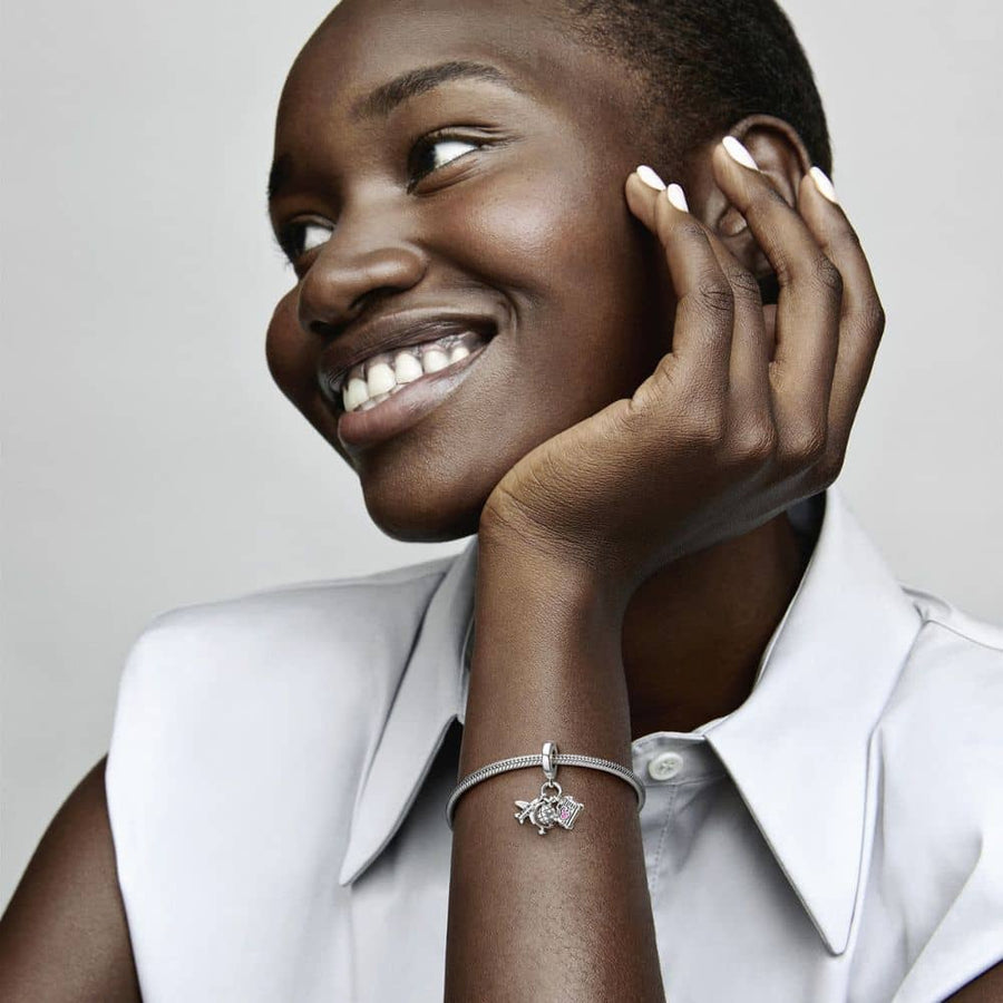 Kabantis karoliukas su lėktuvu, gaubliu ir lagaminu - Pandora Lietuva