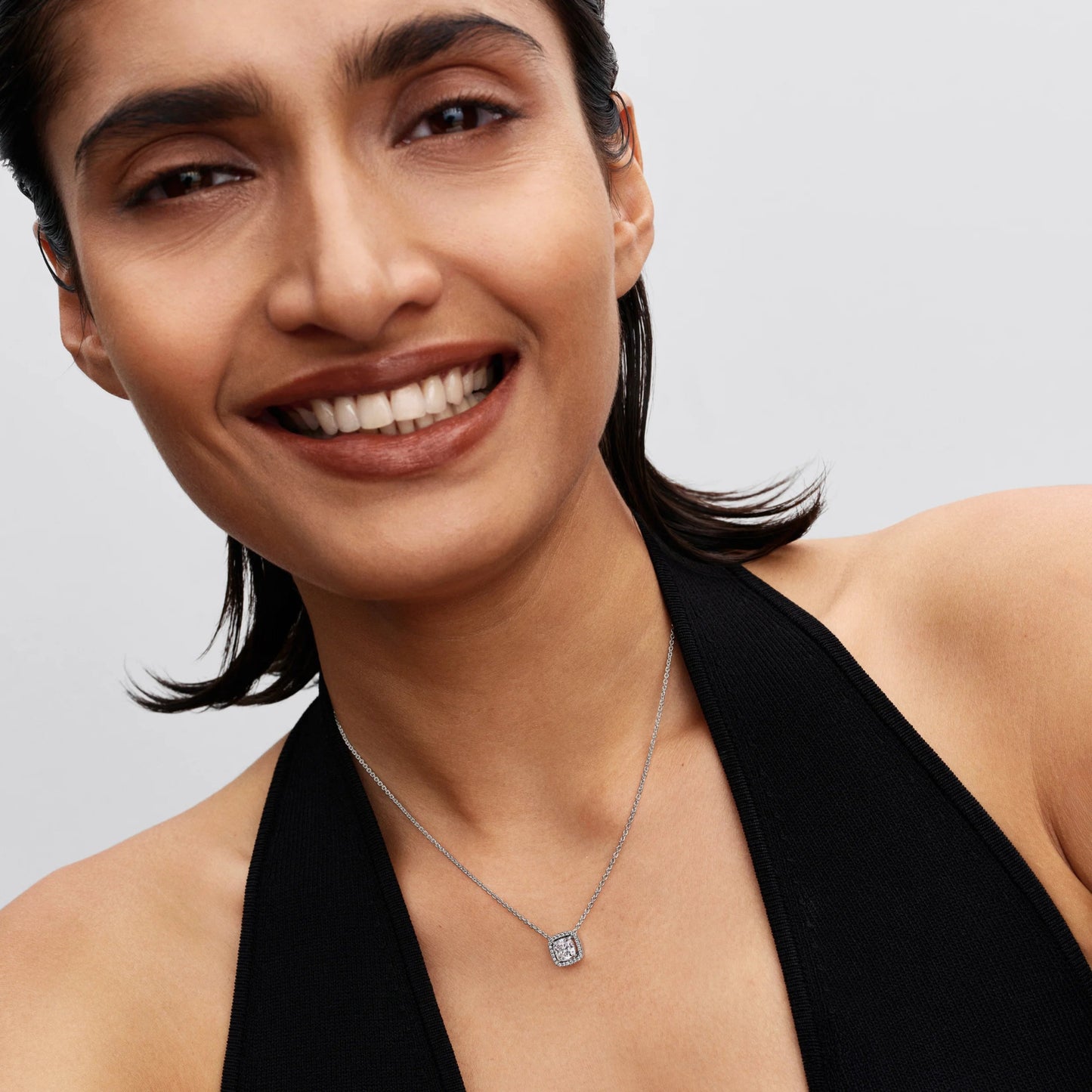 Koljė vėrinys su aureolės pakabučiu - Pandora Lietuva