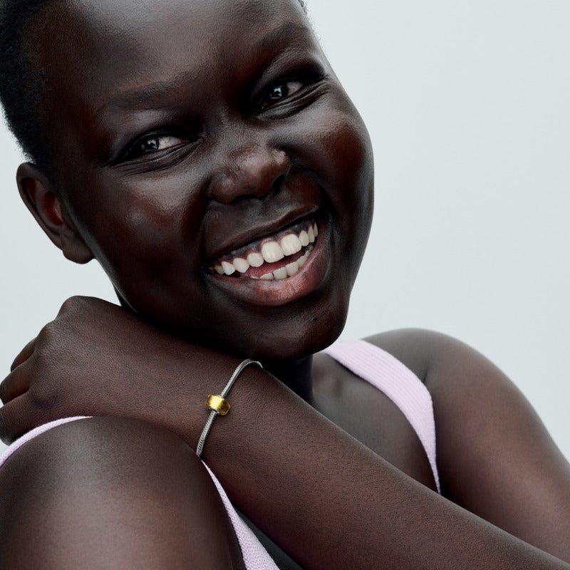 Mažas aukso spalvos Murano stiklo talismanas - Pandora Lietuva