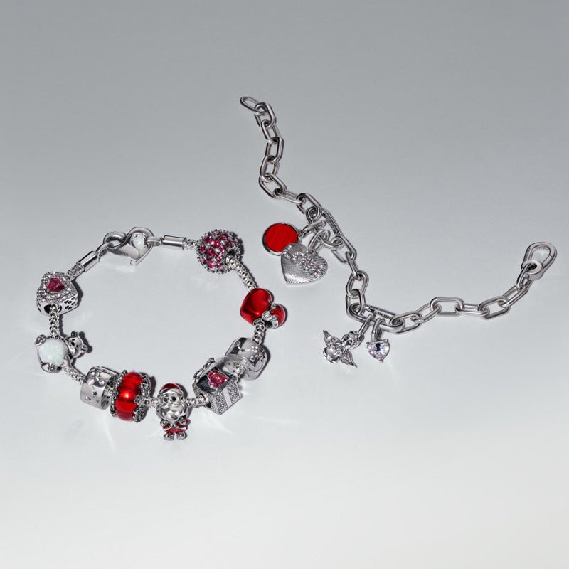 Metallic Red Christmas Heart Charm - Pandora Lietuva