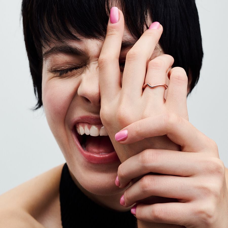 Žiedas „Žvilganti banga“ - Pandora Lietuva