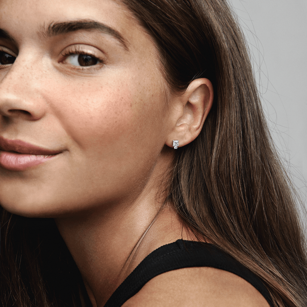 Spindintys apvalūs ir kvadratiniai auskarai - Pandora Lietuva