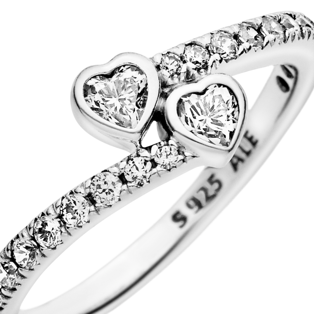 Žiedas Dvi Žėrinčios Širdys - Pandora LT