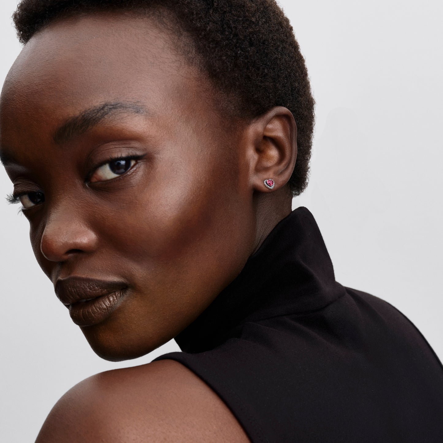 Papuošalų dovanų rinkinys „Raktelis su iškilia širdimi“