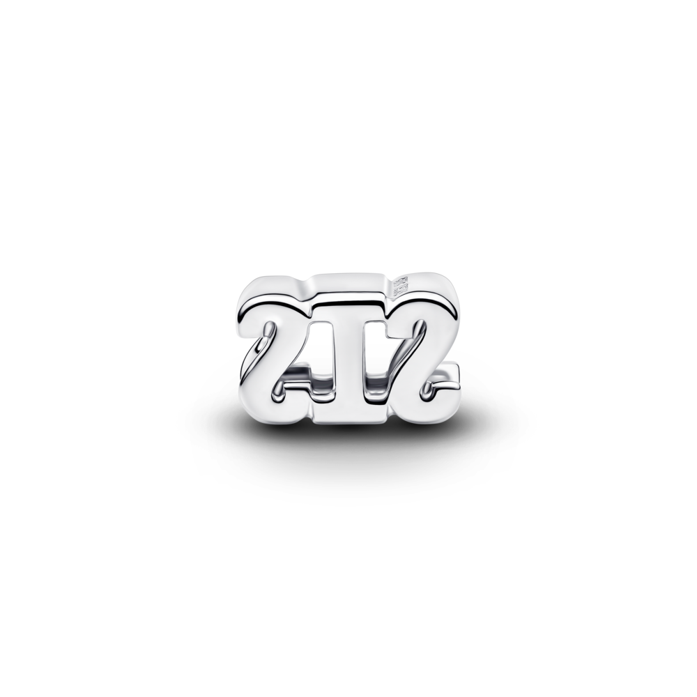 Karoliukas „Sesė“