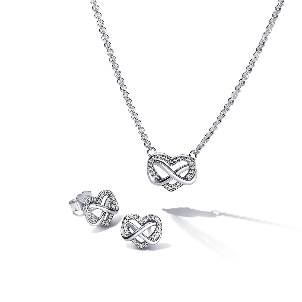 Papuošalų rinkinys „Persipynę širdis ir drugelis