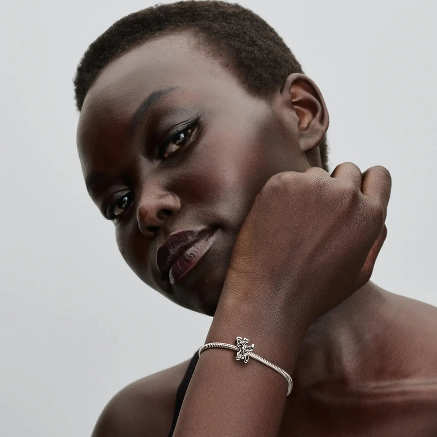 Ažūrinis „Disney“ karoliukas „Plutas“ - Pandora Lietuva