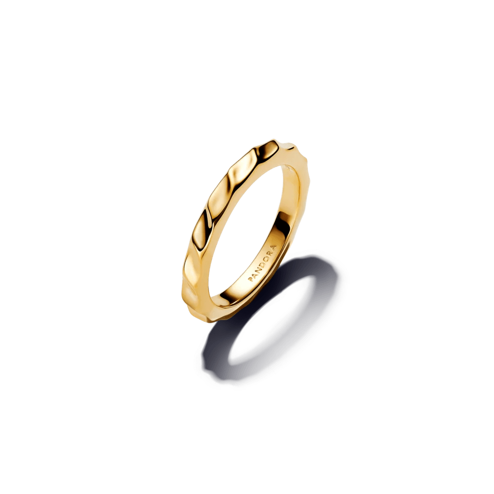 Banguotos tekstūros lankelio žiedas - Pandora Lietuva