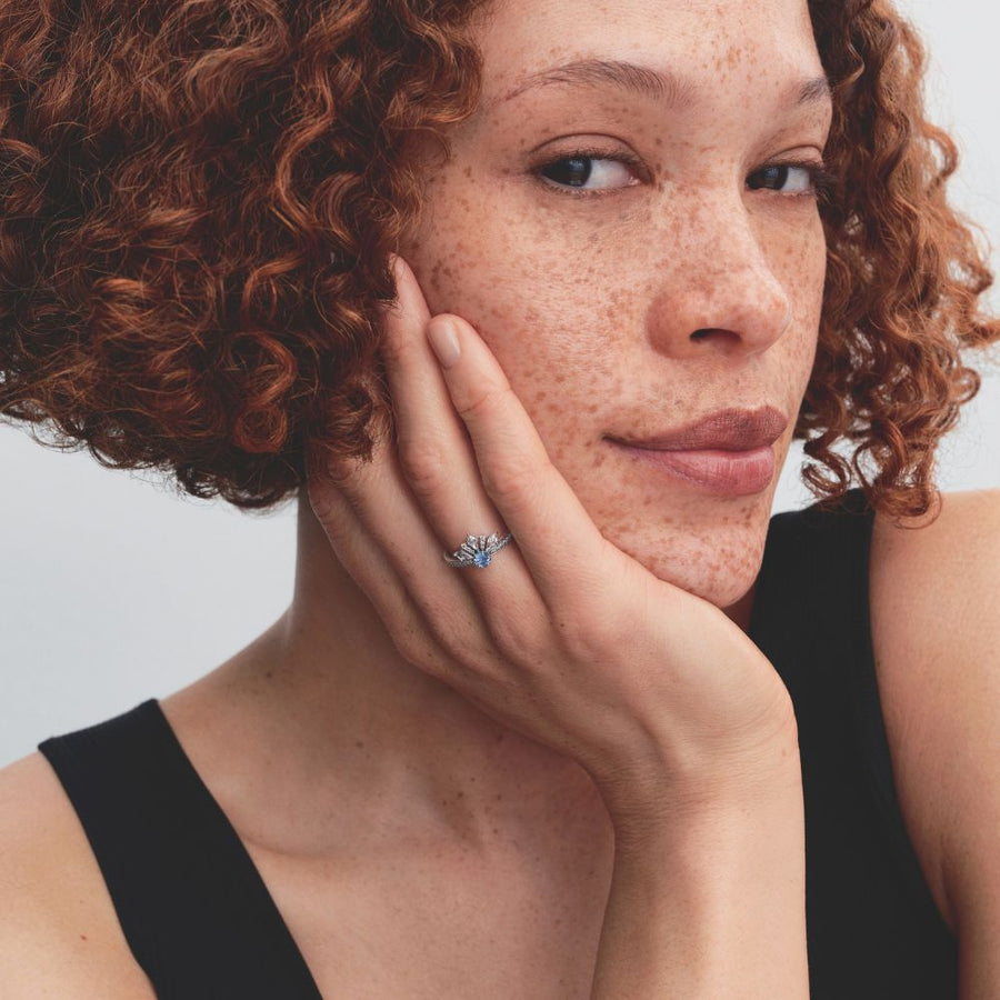 „Disney“ „Ledo šalies“ žiedas „Karalienės Elzos tiara“ - Pandora Lietuva