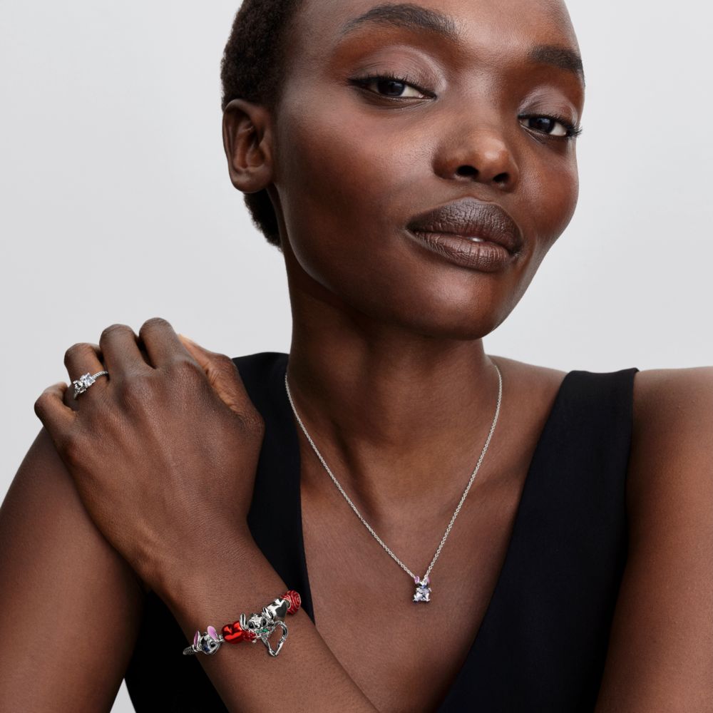 „Disney“ Murano stiklo karoliukas „Stičas su rože“ - Pandora Lietuva