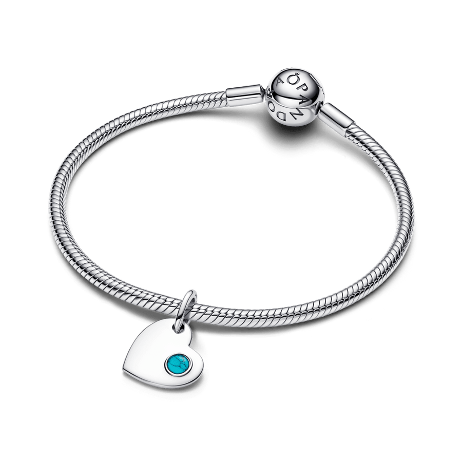 Graviruojamas kabantis širdies karoliukas su turkio mėlynumo akmenėliu - Pandora Lietuva