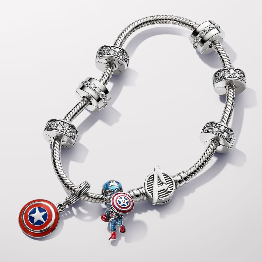 „Marvel“ filmo „Keršytojai“ motyvais sukurtas karoliukas „Kapitonas Amerika“ - Pandora Lietuva