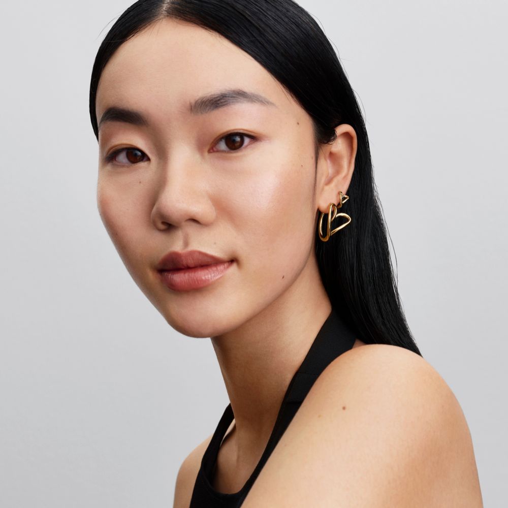 Maži organiškos formos lankelio auskarai „Širdis“ - Pandora Lietuva