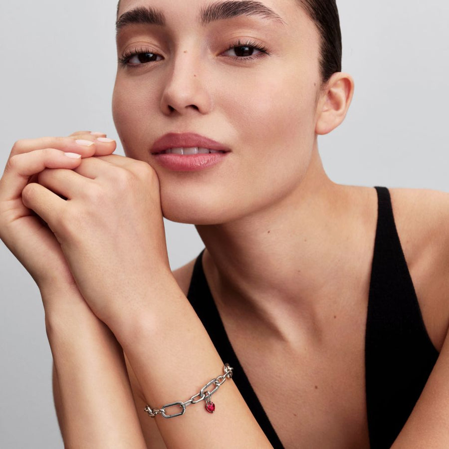 Mini kabantis karoliukas „Raudonos čakros širdis“ - Pandora Lietuva