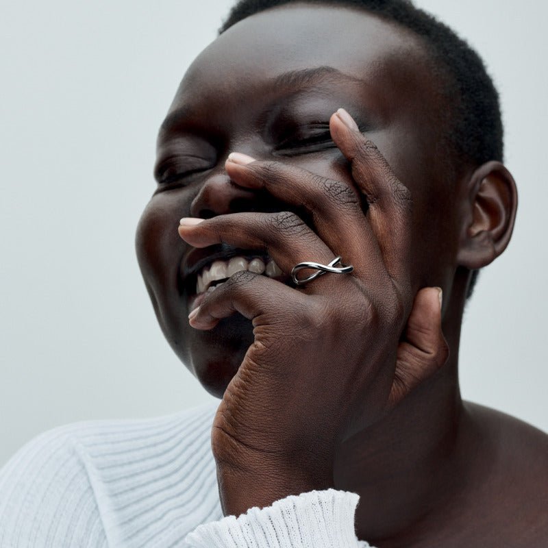 Organiškos formos žiedas „Begalybė“ - Pandora Lietuva