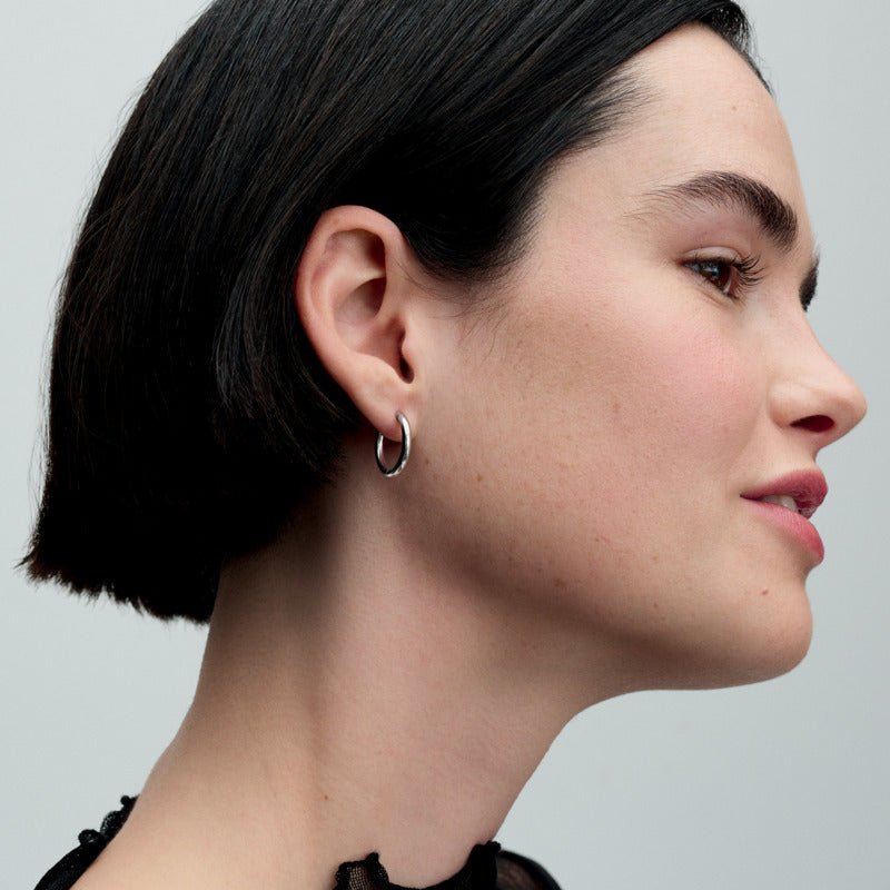 „Pandora Moments“ lanko formos auskarai su talismanu, 18 mm - Pandora Lietuva