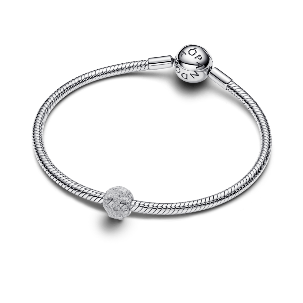 Tekstūrinis mini karoliukas „Kaukolė“ - Pandora Lietuva