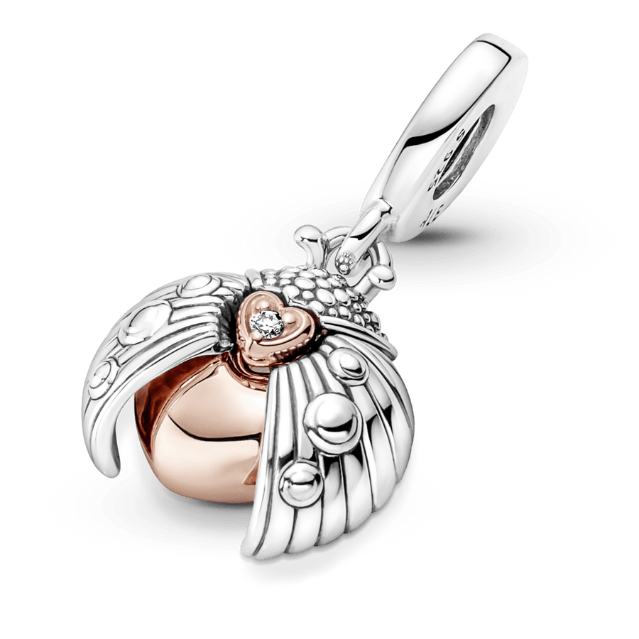2022 m. Pandora klubo boružėlės ir širdelės kabantis karoliukas - Pandora LT