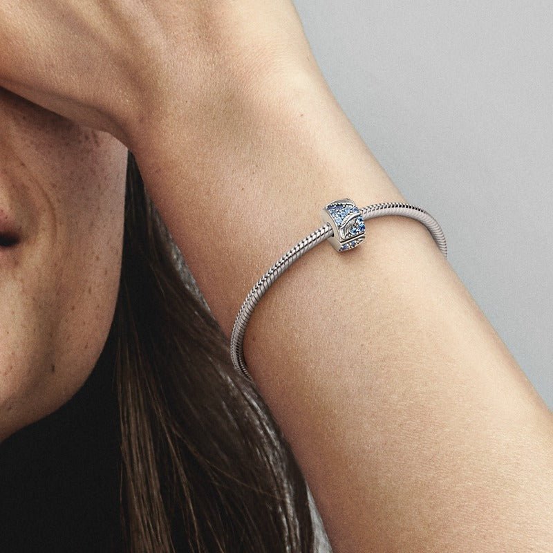 Curved Feather & Pavé Clip Charm pakabukas - Pandora Lietuva