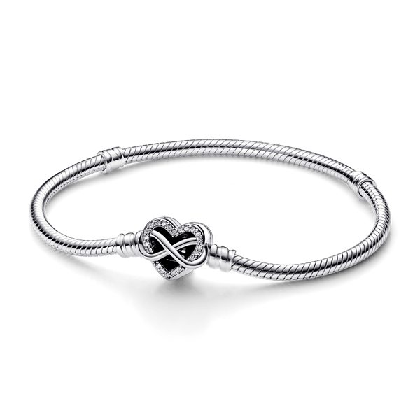 Authentic Pandora Moments Bracelet Sparkling Cubic Zirconia Heart Clasp 7.1” (18 cm) 925 ALE Sterling Silver Pandora Free authentic Shipping