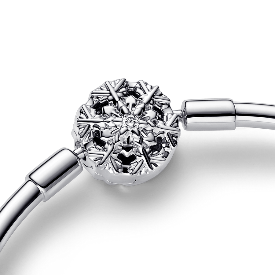 Pandora Moments Sparkling Snowflake Clasp Bangle - Pandora Lietuva