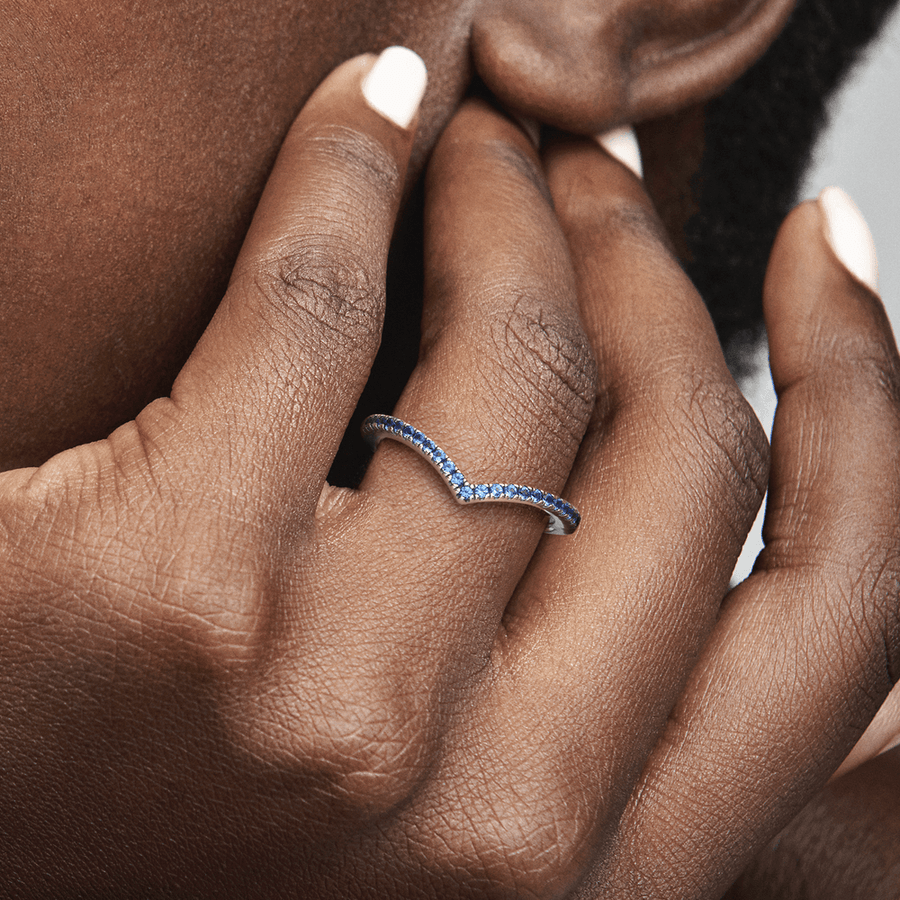 Pandora Timeless mėlynai žėrintis norų išsipildymo žiedas - Pandora LT