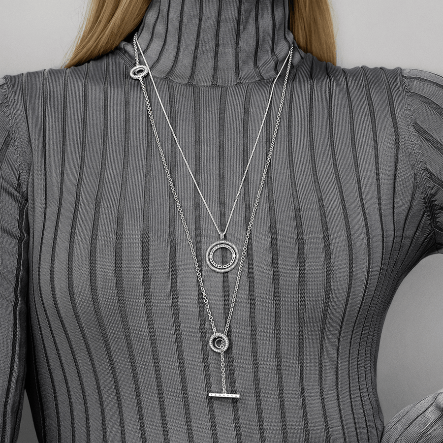 Pavé stiliaus vėrinys su logotipu ir „T“ formos užsegimu - Pandora LT